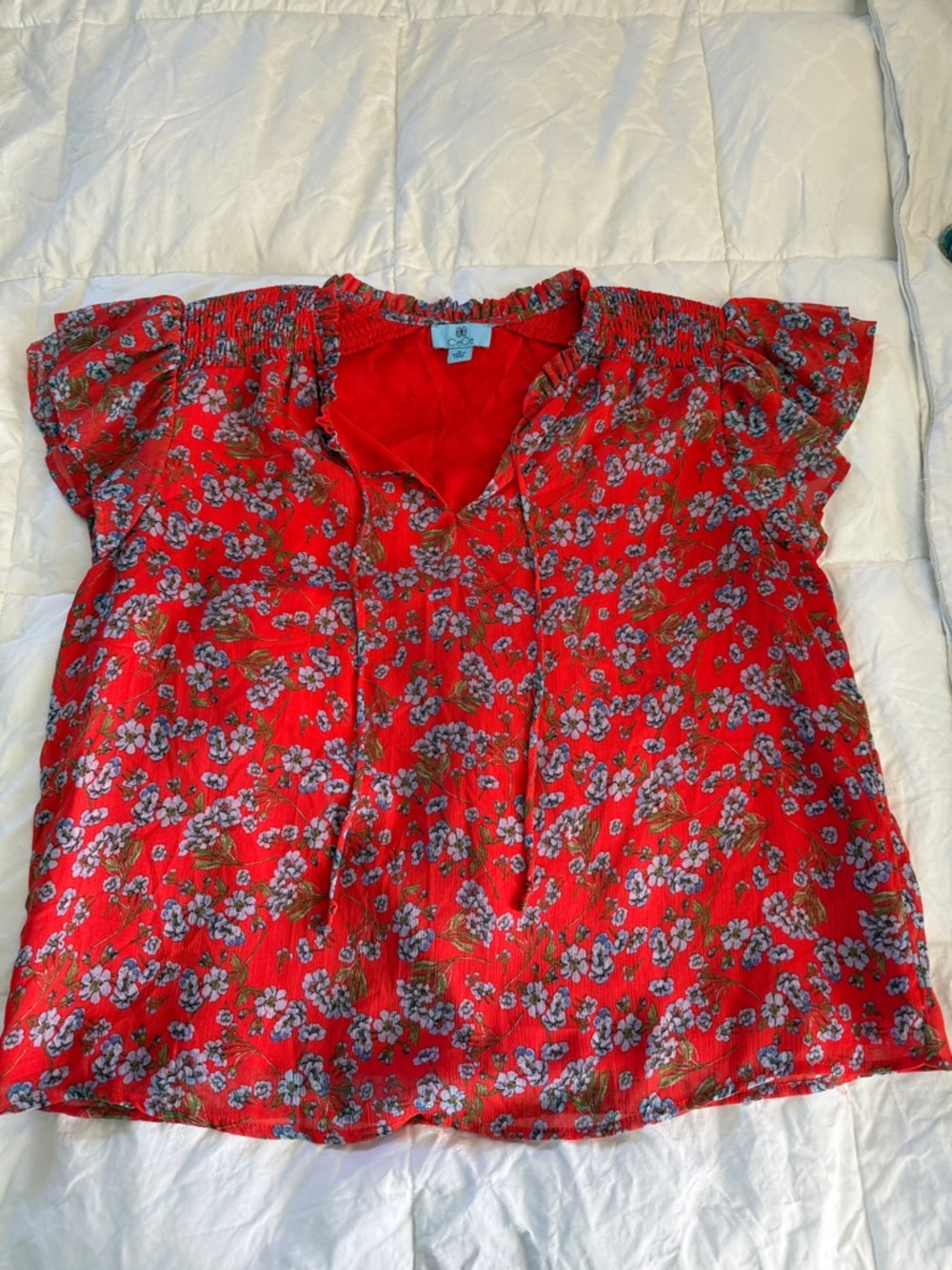 CeCe Red Floral Ruffled Short Sleeve Blouse